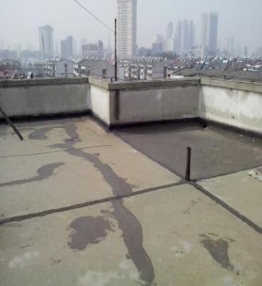 肇东漏水维修 楼顶漏水是什么原因，楼顶漏水维修方法是什么?